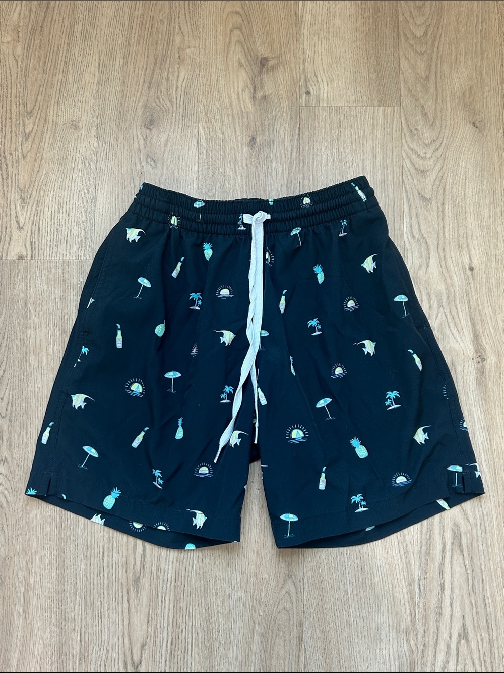 Chubbies Men’s Black Vacation Swim Trunks XS‎ 7” Inseam